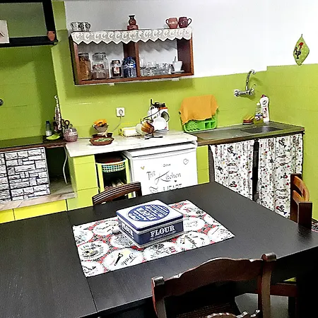 Pine House 3* Mem Martins